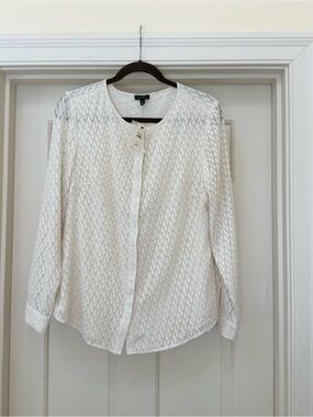 NWT - Talbots Ivory Textured Button-Down Long Sleeve Shirt - large